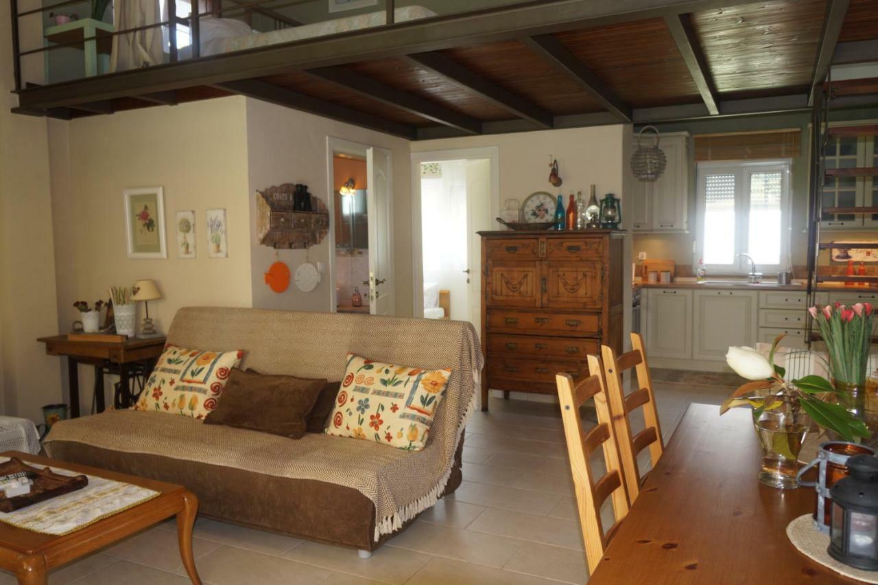 Ferienwohnung Plane Tree House Mákri Exterior foto